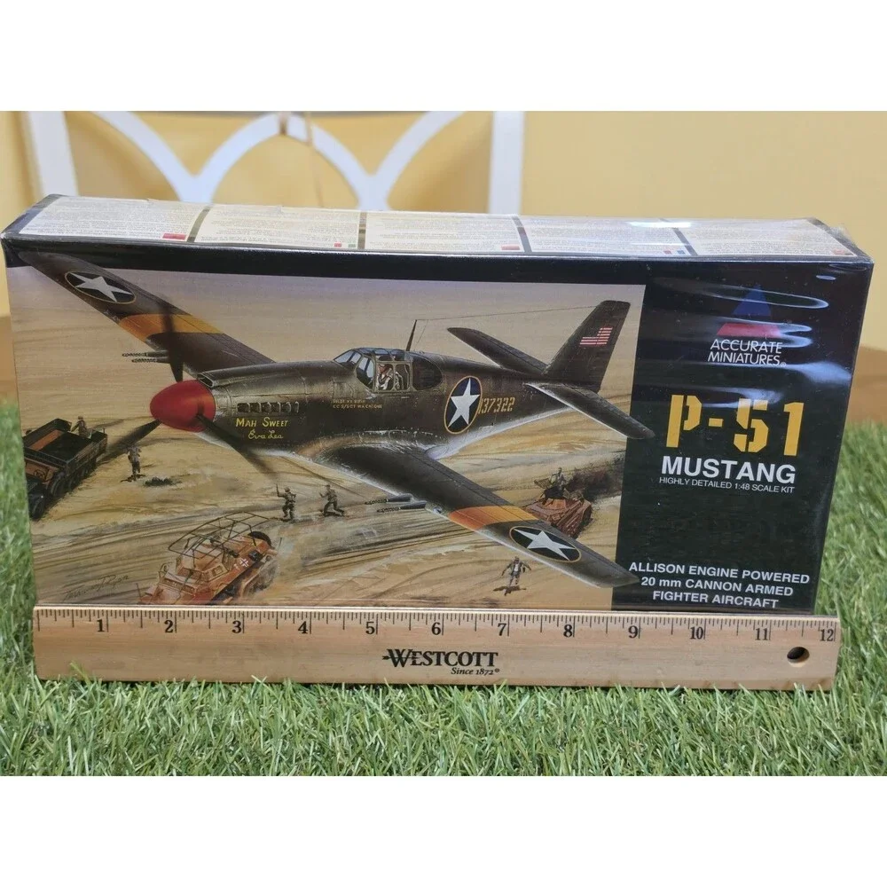Vtg Accurate Miniatures P-51 Mustang  Highly Detailed 1:48 Model Kit New Sealed - Picture 3 of 12